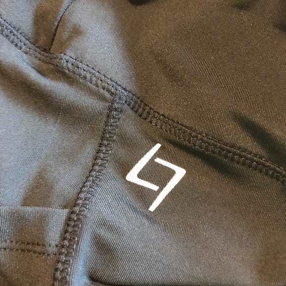 Women’s Athletic Legging Size XL - Picture 7 of 7